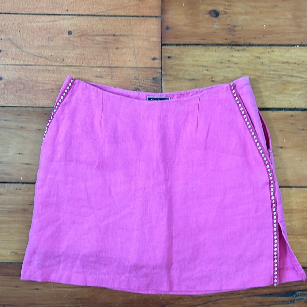 Golftini Barbie Core Y2K linen and polka dot golf skort. Pink mini skirt, summer